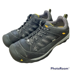 Keen Tucson Low Safety Work Shoe Steel Toe Men’s size 12D (wide)